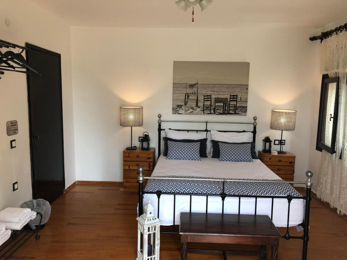 White Sand Villa Koviou Beach Nikiti Sithonia Екстер'єр фото